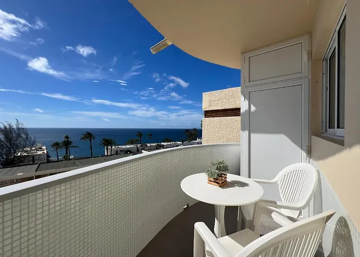 Colina Sea View